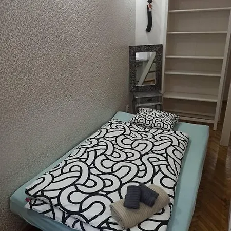 Apartment Unique Near Charles Bridge *