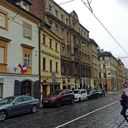 Apartment Unique Near Charles Bridge